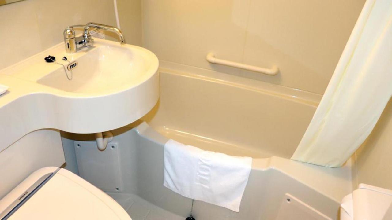 Toyoko Inn Sendai Eki Nishi Guchi Chuo Экстерьер фото